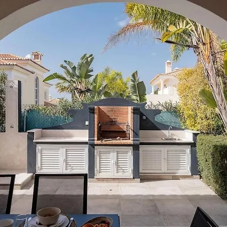 Βίλα 4br With Private Pool In - What'app - 0049-1521-4658-810 - For Reservations!