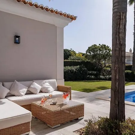 Villa 4br With Private Pool In - What'app - 0049-1521-4658-810 - For Reservations!
